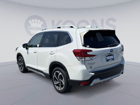 Used 2023 Subaru Forester Touring AWD/4WD image 4
