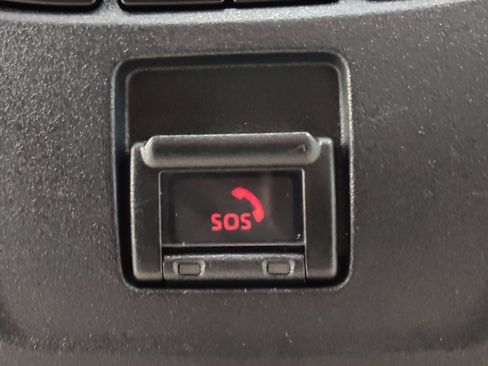 Used 2021 Toyota Corolla SE FWD image 30