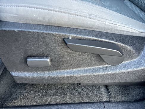 Used 2017 Chevrolet Colorado W/T w/ WT Convenience Package image 13