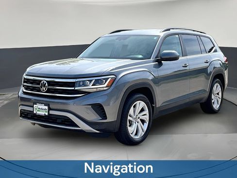 Used 2023 Volkswagen Atlas SE AWD/4WD image 3