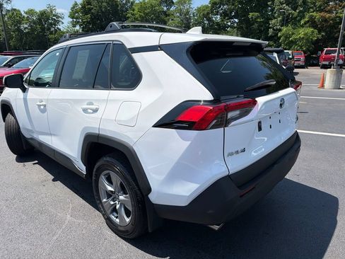 Used 2023 Toyota RAV4 XLE w/ Convenience Package AWD/4WD image 7