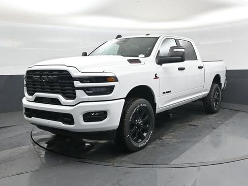 New 2026 RAM 2500 Big Horn AWD/4WD image 8