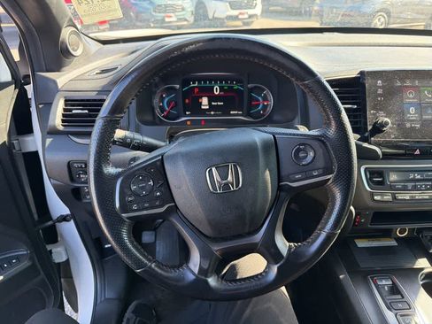 Used 2022 Honda Pilot TrailSport image 25