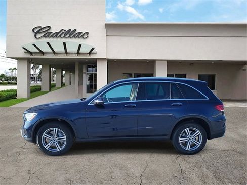 Used 2022 Mercedes-Benz GLC 300 4MATIC w/ Driver Assistance Package image 2