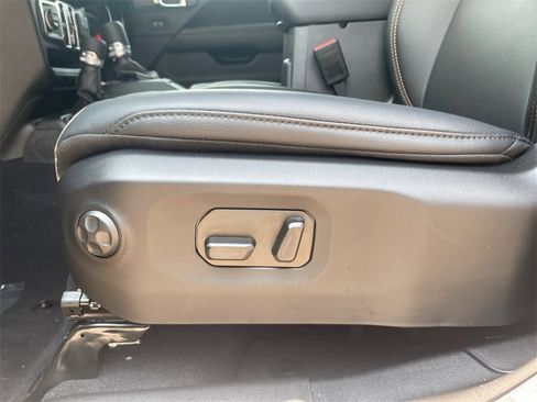 New 2025 Jeep Wrangler Sahara image 13