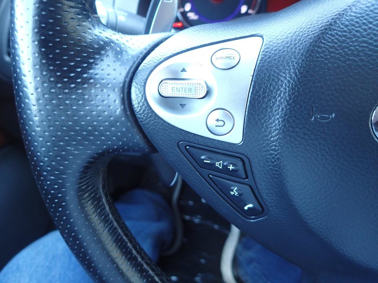 Used 2009 INFINITI FX35 AWD w/ Navigation Pkg image 17