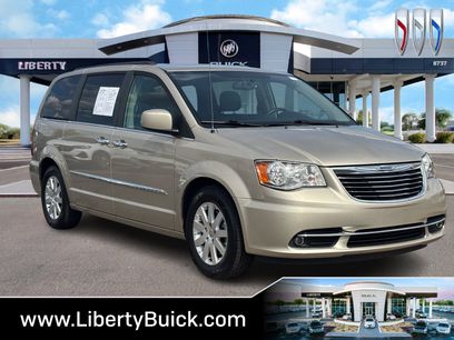 Used 2015 Chrysler Town & Country Touring w/ Driver Convenience Group