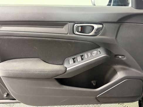 Used 2025 Honda Civic Sport image 12