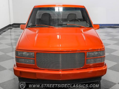 Used 1992 Chevrolet Silverado 1500 2WD Regular Cab image 32