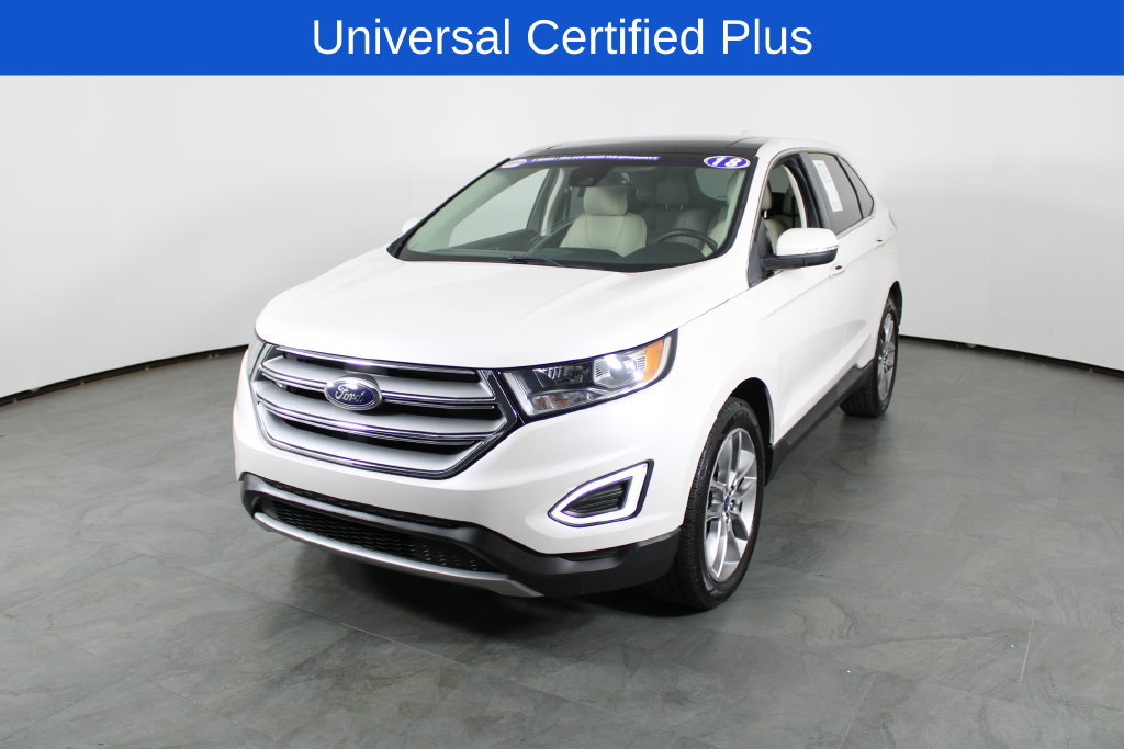 Used 2018 Ford Edge Titanium w/ Equipment Group 301A AWD/4WD image 2