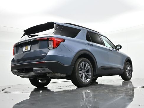 New 2026 Ford Explorer Active w/ Active Comfort Package image 29