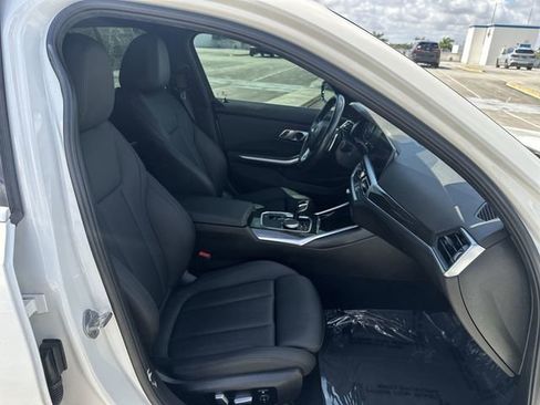 Used 2021 BMW 330i Sedan w/ Convenience Package RWD image 29