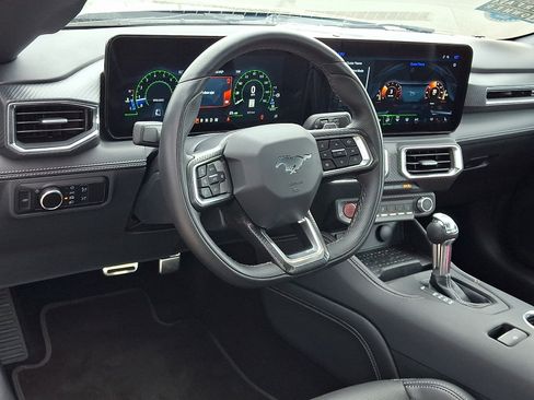 Used 2024 Ford Mustang GT Premium RWD image 14