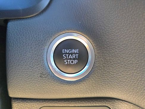 Used 2024 Toyota Tundra Limited image 30