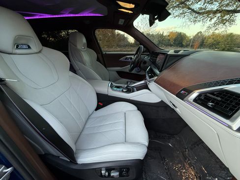 Used 2024 BMW XM image 38