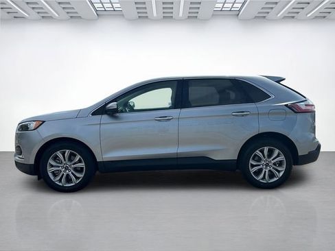 Used 2024 Ford Edge Titanium AWD/4WD image 7