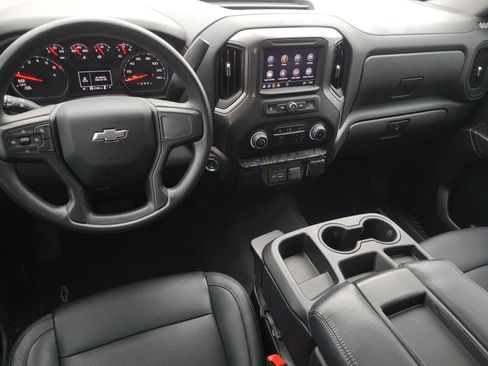 Used 2025 Chevrolet Silverado 1500 Custom Trail Boss w/ LPO, Dark Essentials Package AWD/4WD image 13