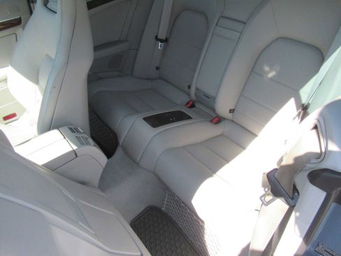 Used 2012 Mercedes-Benz E 350 Cabriolet image 17