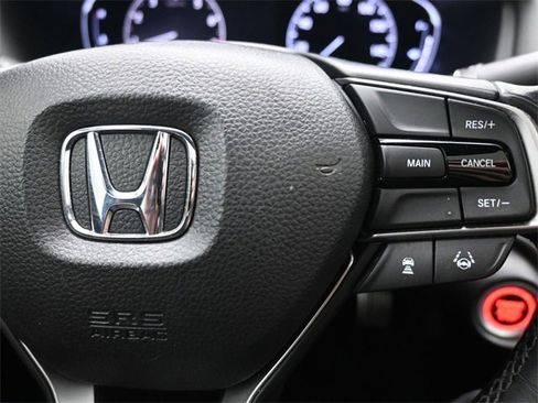 Used 2018 Honda Accord Sport image 27