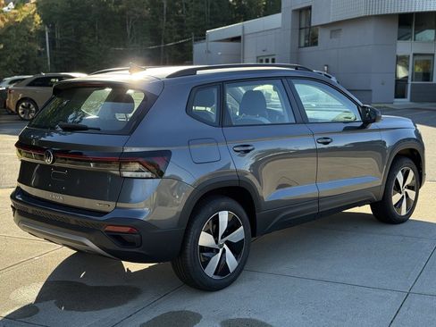 New 2025 Volkswagen Taos S image 8