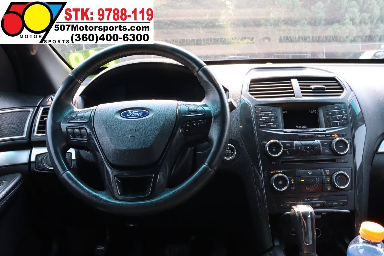 Used 2016 Ford Explorer XLT AWD/4WD image 16