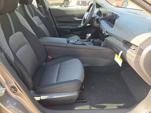 New 2026 Nissan Sentra SV FWD image 19