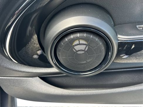 Used 2019 MINI Cooper S w/ Premium Package FWD image 40
