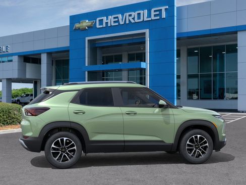 New 2026 Chevrolet TrailBlazer LT w/ Convenience Package image 5
