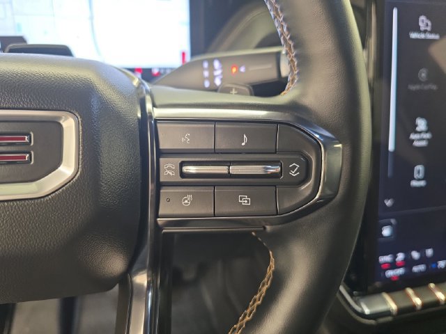 Used 2025 GMC Yukon XL AT4 w/ AT4 Premium Plus Package AWD/4WD image 40