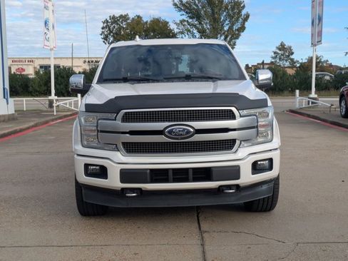 Used 2019 Ford F150 Platinum w/ Equipment Group 701A Luxury AWD/4WD image 2