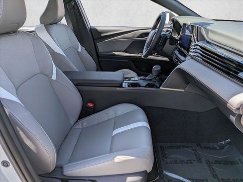 Used 2026 Toyota Camry SE FWD image 20
