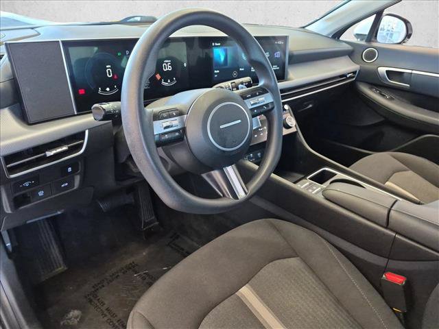 Used 2025 Hyundai Sonata SEL FWD image 12