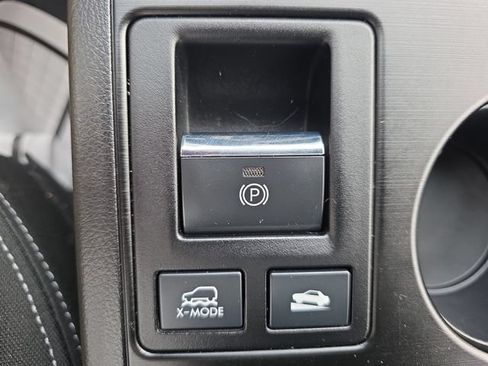 Used 2019 Subaru Outback 2.5i Premium AWD/4WD image 22