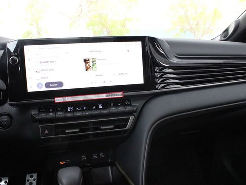 New 2026 Toyota Camry XSE AWD/4WD image 38