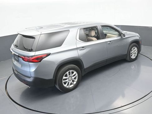 Used 2023 Chevrolet Traverse LS FWD image 49