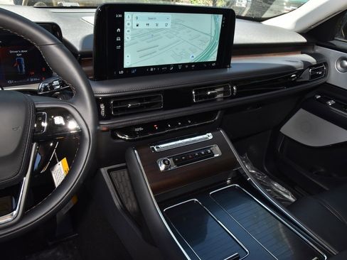 New 2025 Lincoln Aviator Reserve w/ Equipment Group 201A image 27