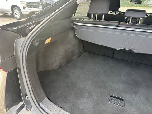 Used 2022 Toyota Prius LE image 43