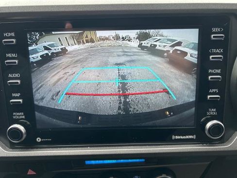 Used 2023 Toyota Tacoma TRD Off-Road image 27