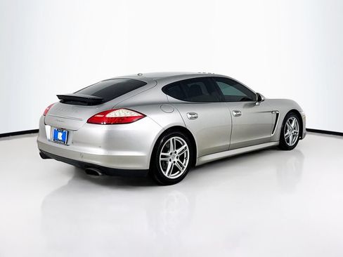Used 2012 Porsche Panamera 4 image 7