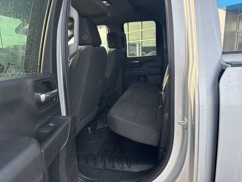 Used 2022 GMC Sierra 2500 Pro w/ Convenience Package image 11