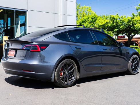 Used 2021 Tesla Model 3 Performance AWD/4WD image 6