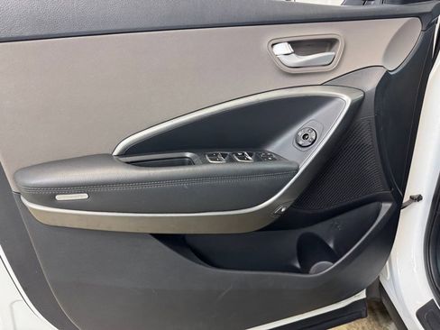 Used 2018 Hyundai Santa Fe Sport image 9