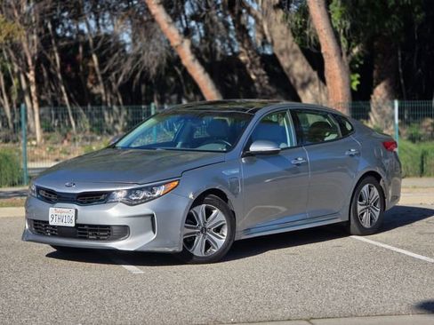 Used 2017 Kia Optima EX w/ Technology Package image 7