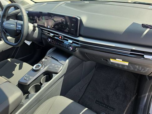 New 2027 Kia Sportage S AWD/4WD image 11