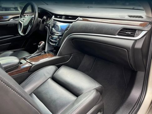 Used 2014 Cadillac XTS Luxury image 6