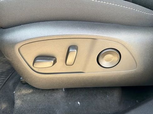 New 2026 Chevrolet Traverse LT image 20