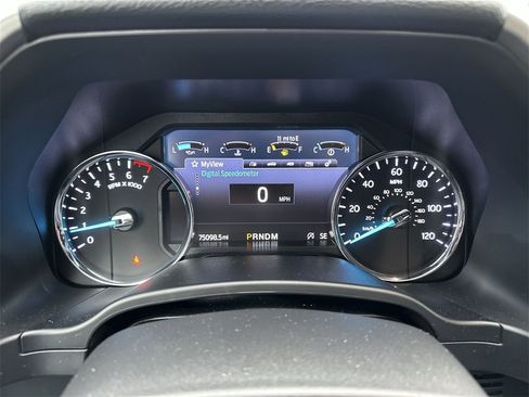 Used 2020 Ford Expedition XLT w/ Equipment Group 202A image 15