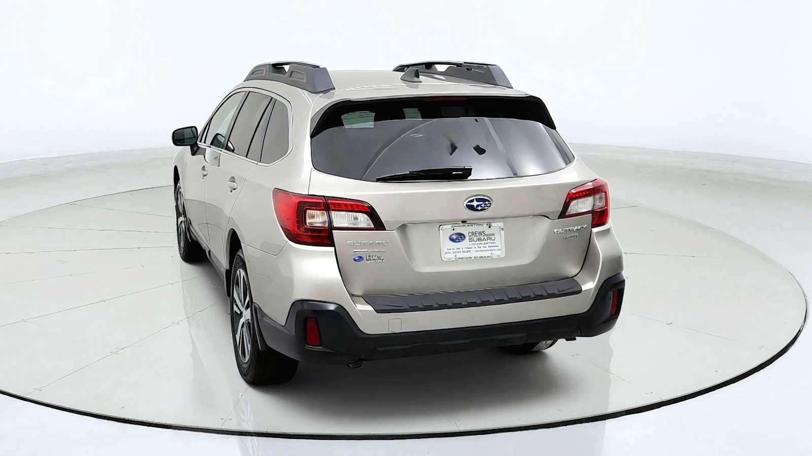 Used 2019 Subaru Outback 3.6R Limited w/ Popular Package #2 AWD/4WD image 7