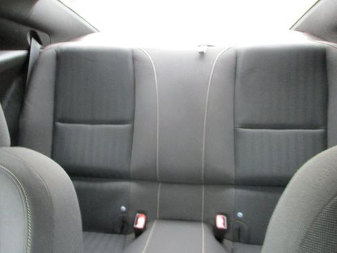 Used 2010 Chevrolet Camaro LS RWD image 15