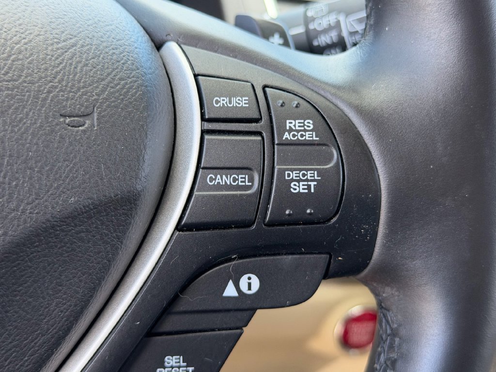 Used 2017 Acura RDX w/ Tech & AcuraWatch Plus Pack FWD image 24